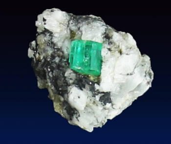 Beryl Var. Emerald from Muzo Mine, Muzo, Vasquez-Yacopi Mining District, Boyaca Department, Colombia [db_pics/pics/emerald7a.jpg]