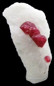 Spinel on marble from Mogok, Sagaing District, Mandalay Division, Burma (Myanmar) [db_pics/pics/spinel2c.jpg]