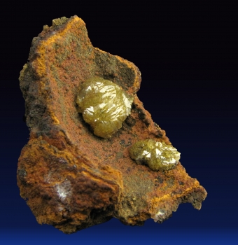 Adamite on Limonite from Ojuela Mine, Mapimi, Durango, Mexico [db_pics/pics/adamite5c.jpg]