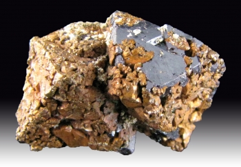 Copper pseudomorphs after Cuprite with Silver from Rubtsovsky Mine, Altai Krai, Siberia, Russia [db_pics/pics/copper5a.jpg]