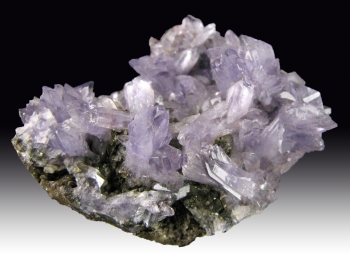 Creedite from El Potosi Mine, Santa Eulalia District, Mun. de Aquiles SerdÃ¡n, Chihuahua, Mexico [db_pics/pics/creedite3b.jpg]