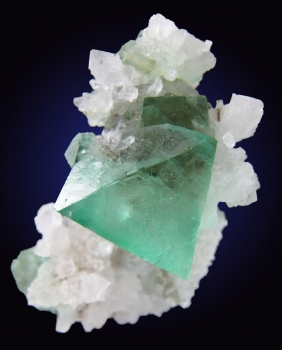 Fluorite with Quartz from Riemvasmaak, Kakamas Dist. Northern Cape Prov., South Africa [db_pics/pics/fluorite10a.jpg]