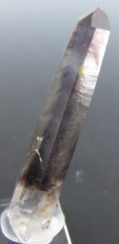 Quartz var. Amethyst phantom from Ambatofinandrana, Madagascar [db_pics/pics/quartz14c.jpg]