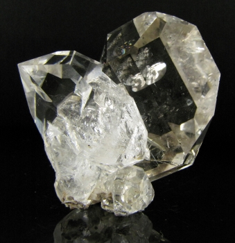 Quartz Var. Herkimer Diamond Cluster from Ace of Diamonds Mine, Herkimer County,  New York [db_pics/pics/quartz51c.jpg]