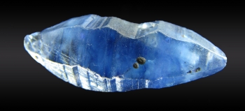 Corundum Var. Sapphire from Balangoda, near Ratnapura, Sabaragamuwa Province,  Sri Lanka [db_pics/pics/sapphire4a.jpg]